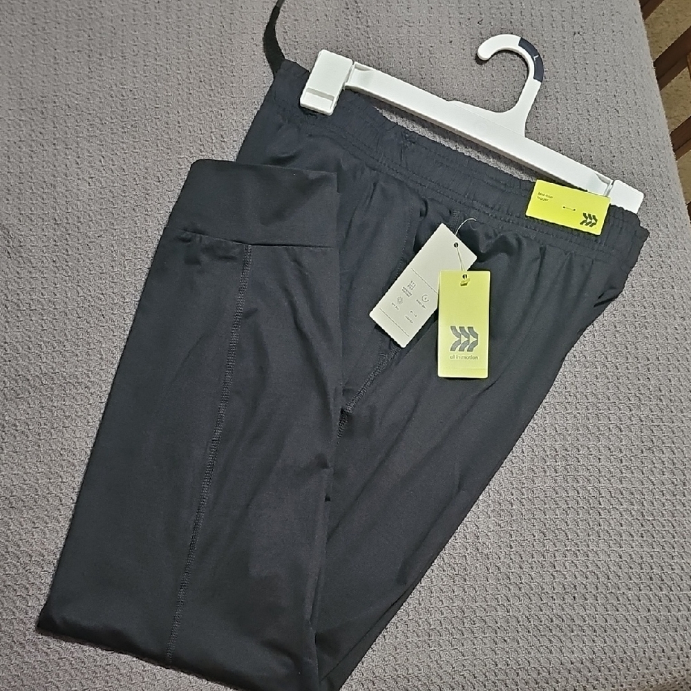 All in Motion Women's Heathered Black Joggers